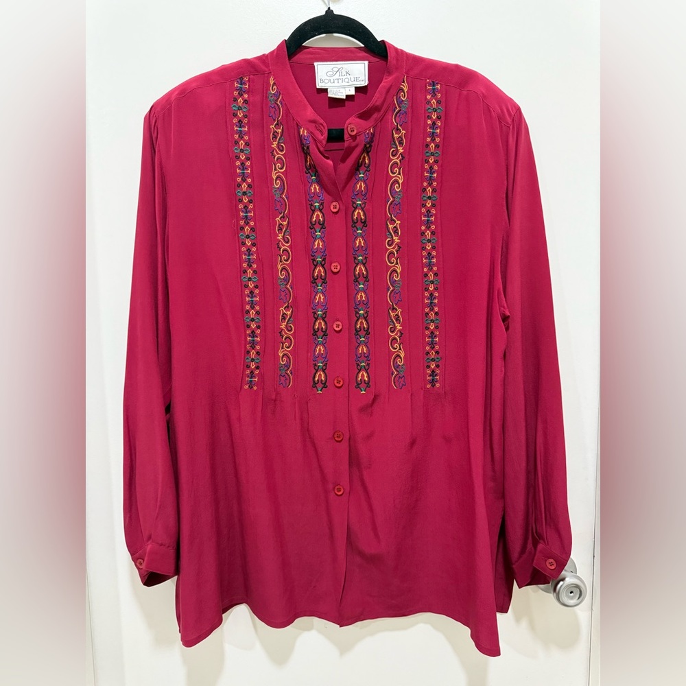 VTG Silk Boutique Women's Elegant Embroidered Red Blouse, Size L 100%Silk